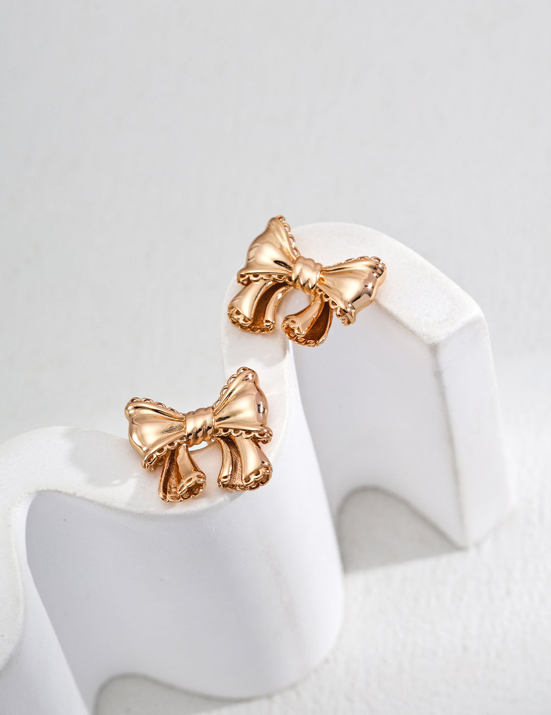 Bow Shaped Sterling Silver 18K Gold Plated Earring for Christmas