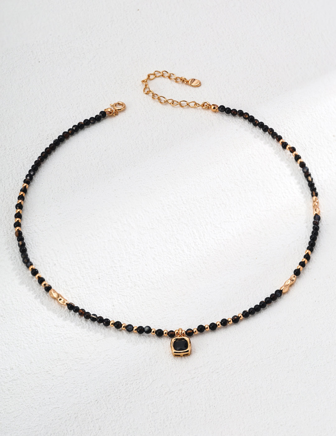 S925 Silver round glossy black agate necklace